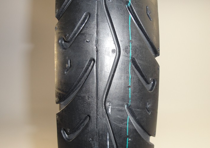 Picture of Tire 16-70/90 Deestone D822 TL