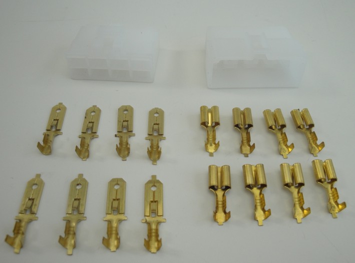 Picture of connector stekker plugset 8 pins 18 pcs