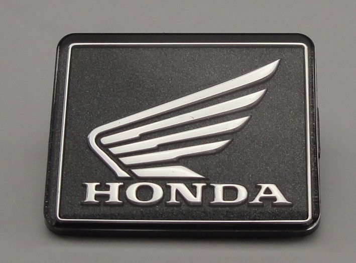 Afbeelding van Embleem wing Honda zwart 20.5x16.5mm