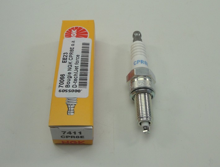 Picture of Spark plug NGK CPR8E