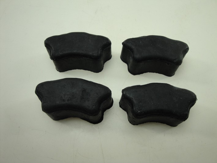 Picture of REARWHEEL RUBBER HONDA DAX 6v (4)