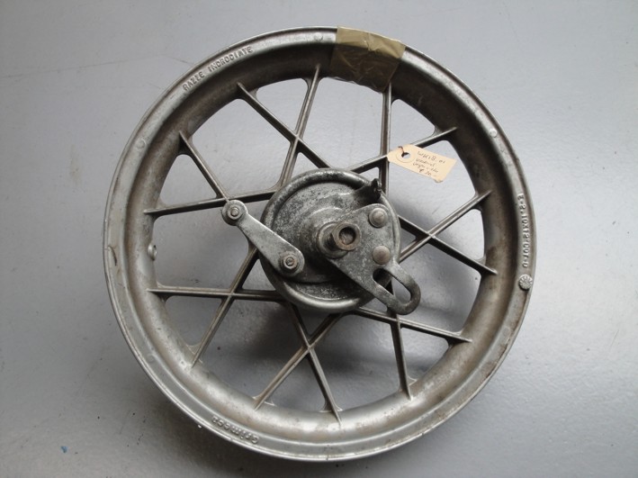 Picture of Front wheel grey Vespa Citta 