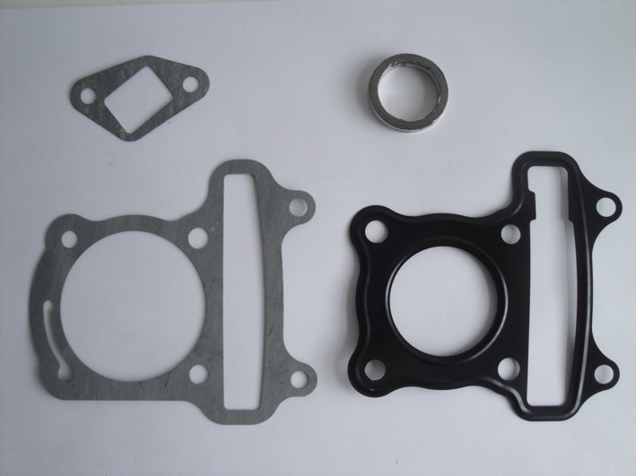 Picture of gasket kit GY6 cylinder
