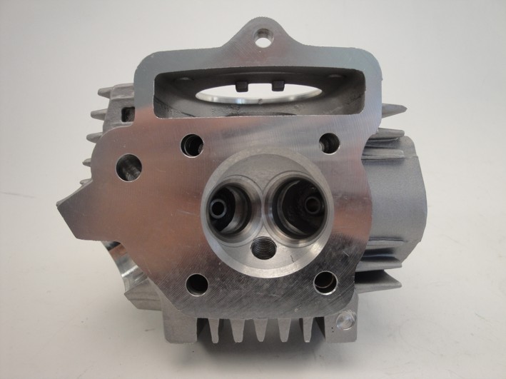Picture of Cylinder head 70cc SS/CD/C